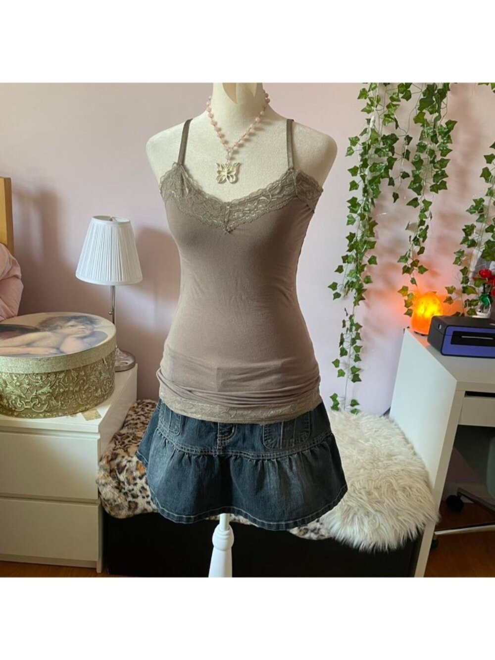 2000s Majora lacy cami top with adjustable straps size small